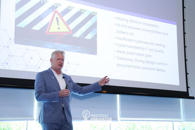 Christian Espinosa presenting at MedTech Innovator APAC